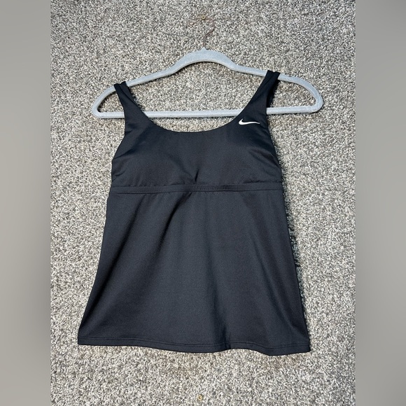 NWT Nike Essential Scoop Neck Tankini Top Size Small - Picture 2 of 6